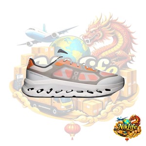 On Cloudtilt Remix Flame